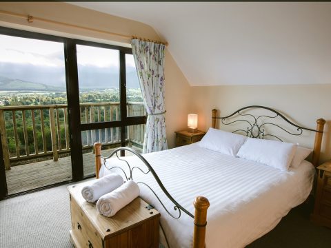 Scandanavian Lodge Bedroom