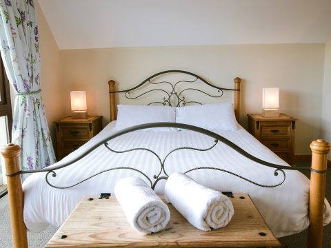 Scandanavian Lodge Bed